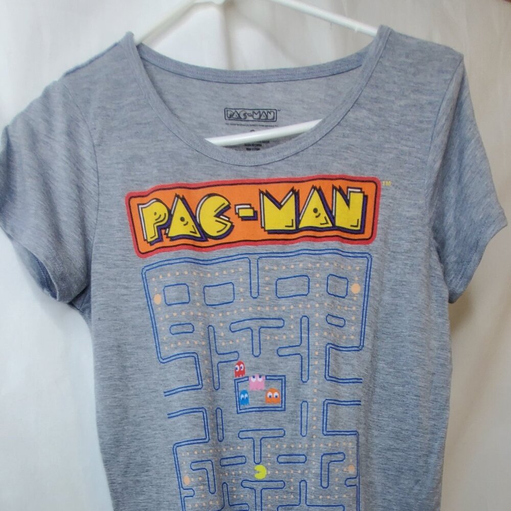 Youth Small Pac-Man Graphic T-Shirt – Gray with Orange, Yellow, White, and Red